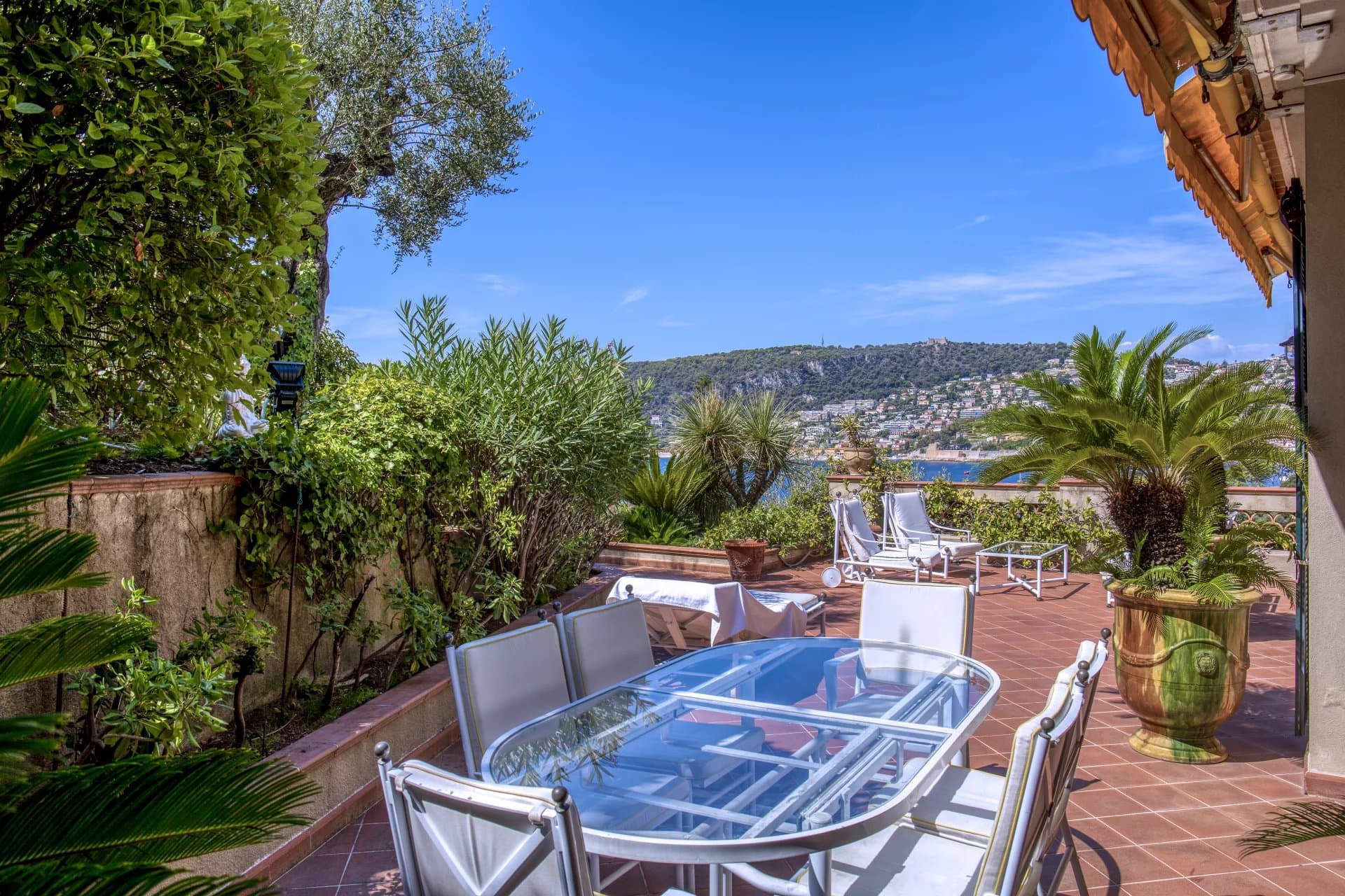 Appartement d'exception dans une villa à Saint-Jean-Cap-Ferrat in Saint-Jean-Cap-Ferrat from Mirova Real Estate