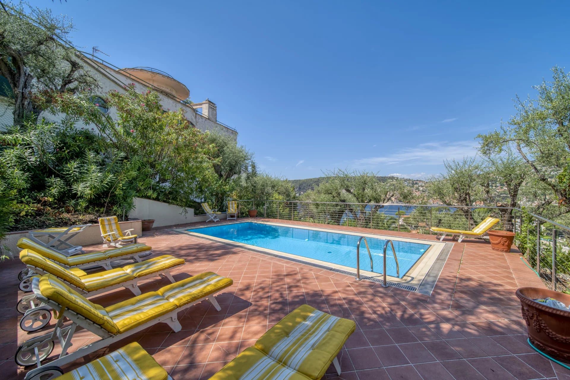 Appartement d'exception dans une villa à Saint-Jean-Cap-Ferrat