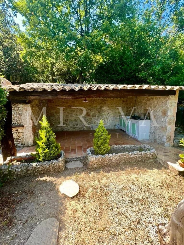 Villa exceptionnelle à Tourrettes-sur-Loup