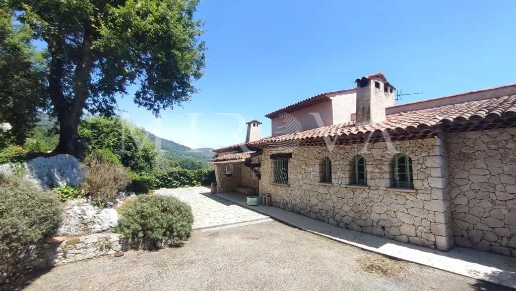 Villa exceptionnelle à Tourrettes-sur-Loup