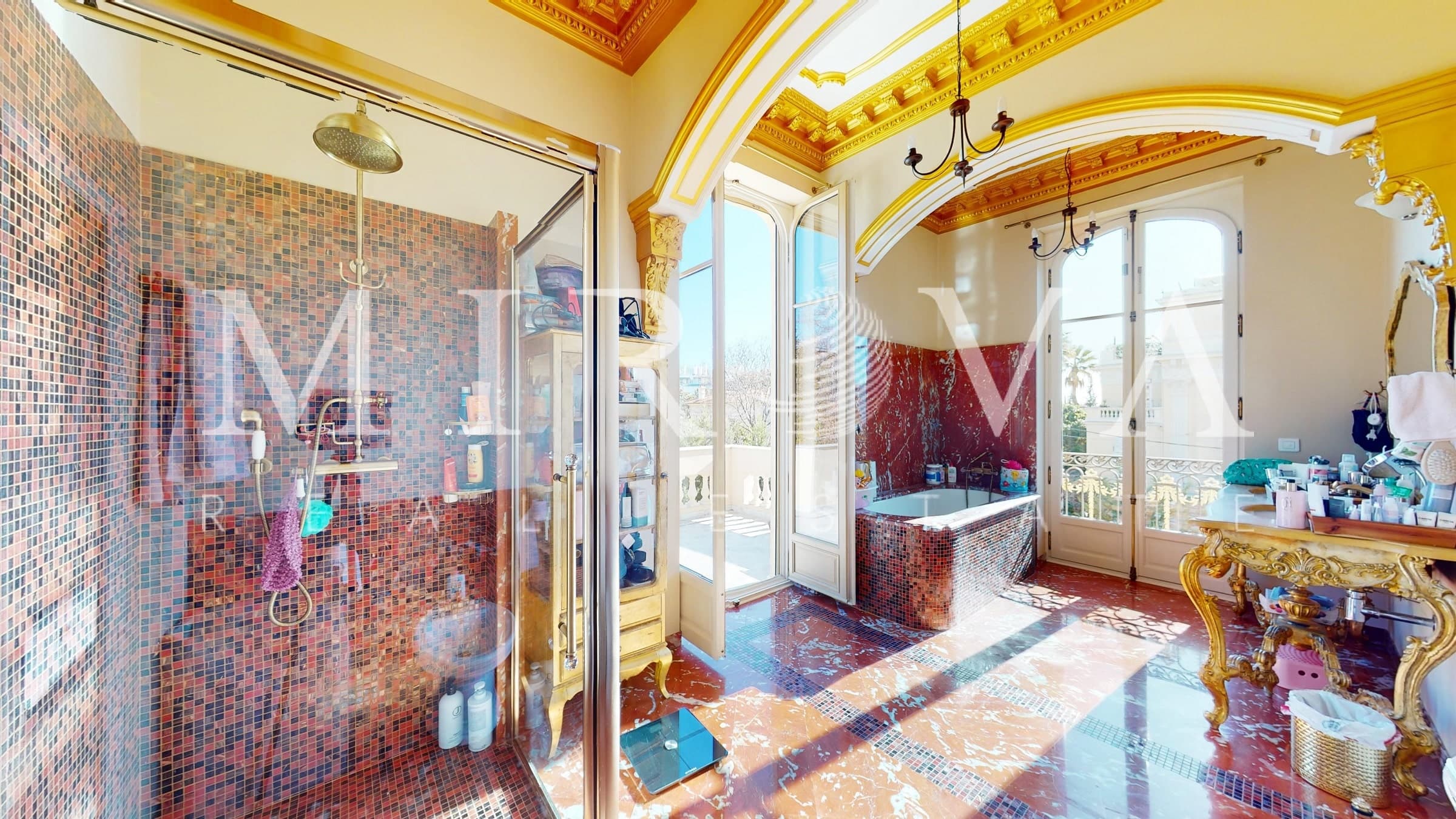 Magnifique villa belle époque de 433m² à Cimiez