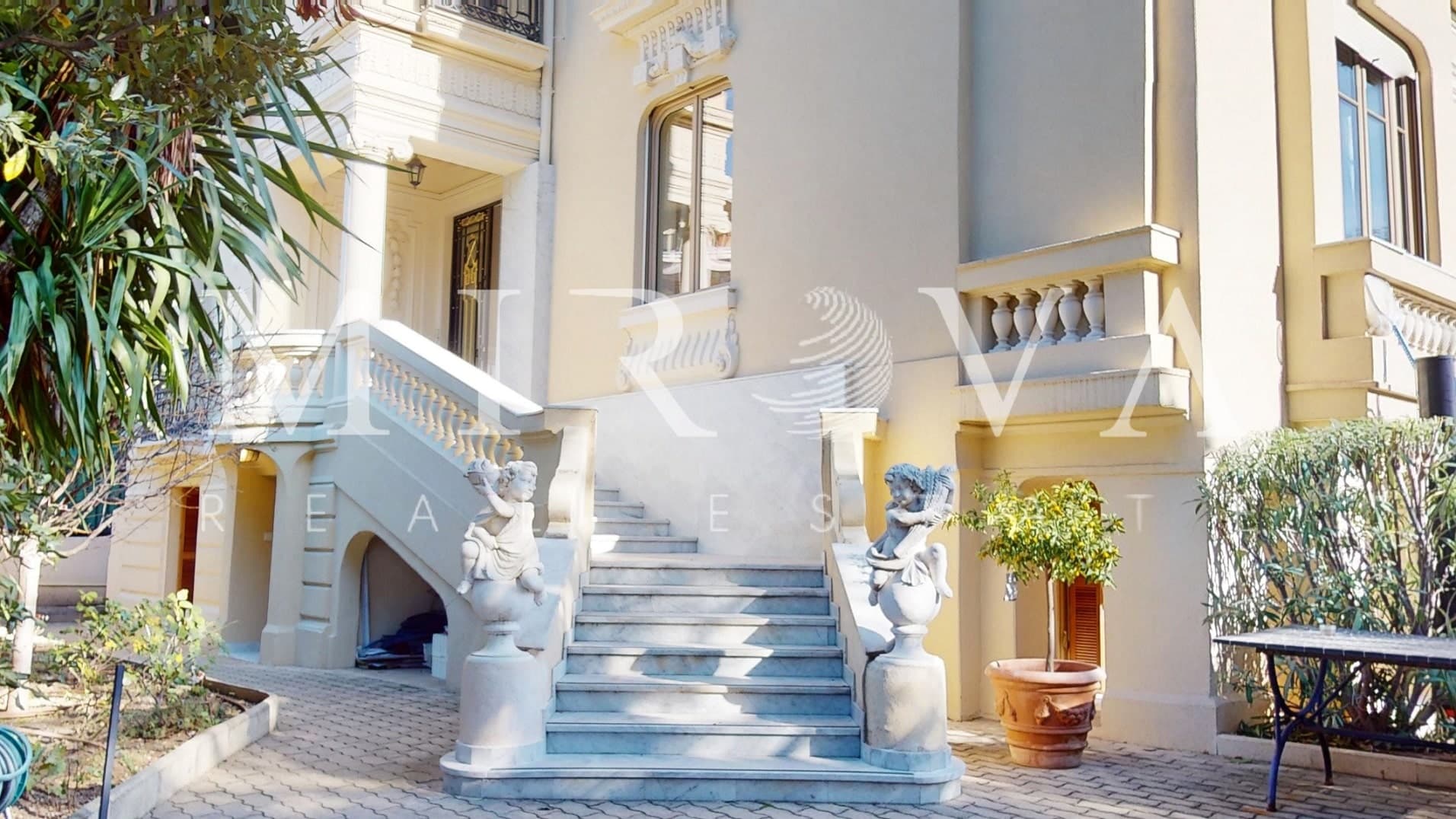 Magnifique villa belle époque de 433m² à Cimiez