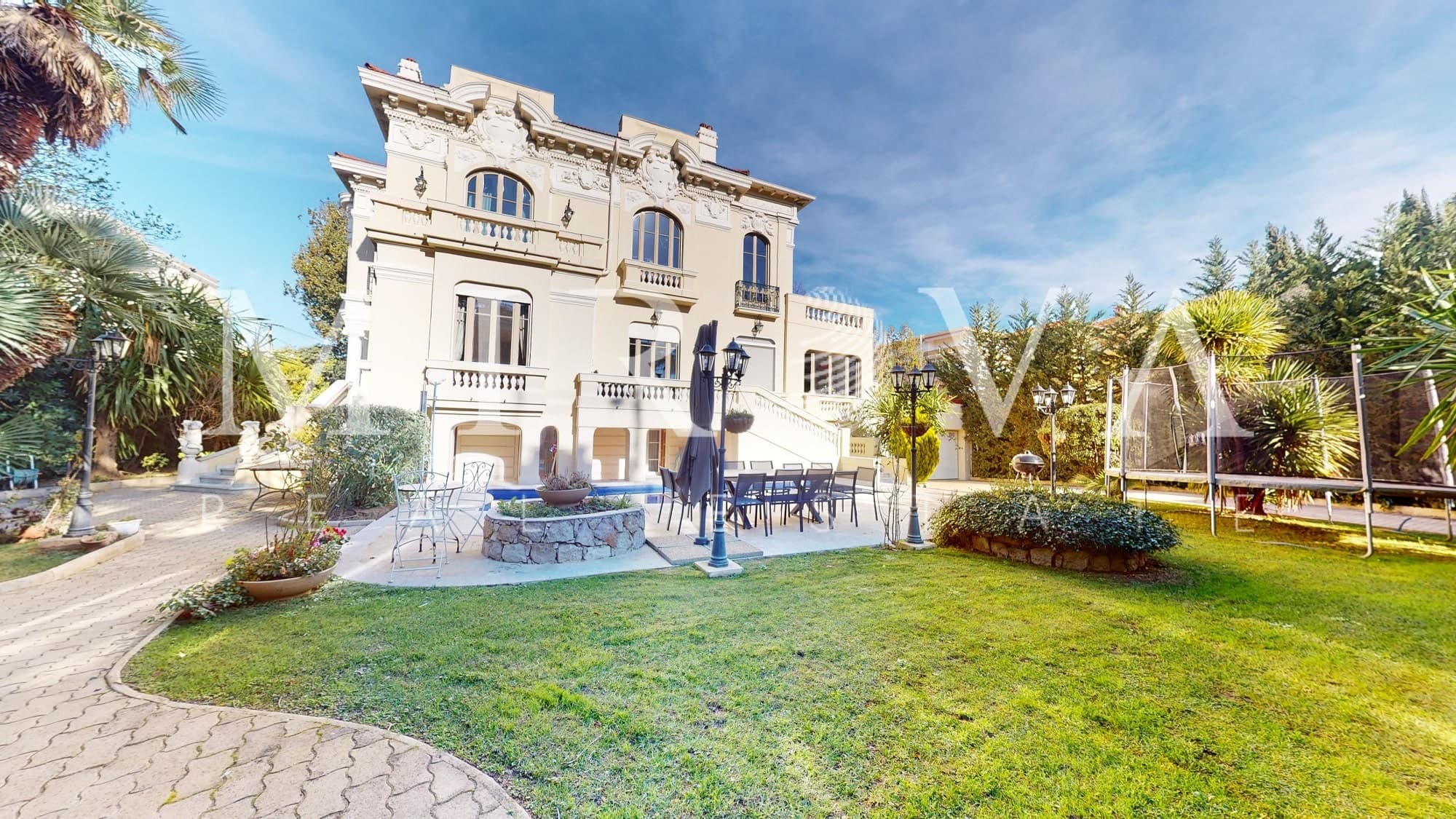 Magnifique villa belle époque de 433m² à Cimiez
