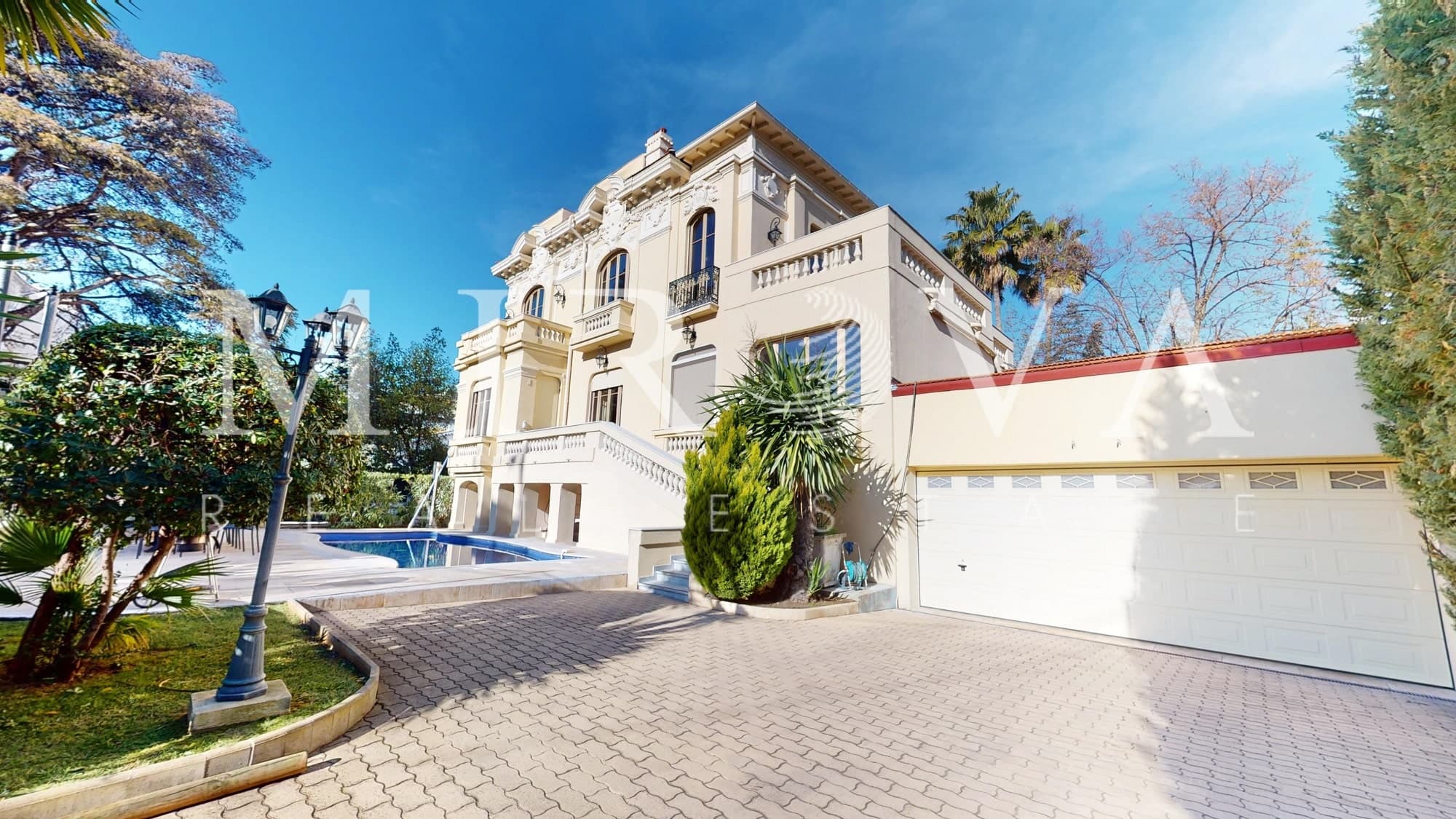 Magnifique villa belle époque de 433m² à Cimiez