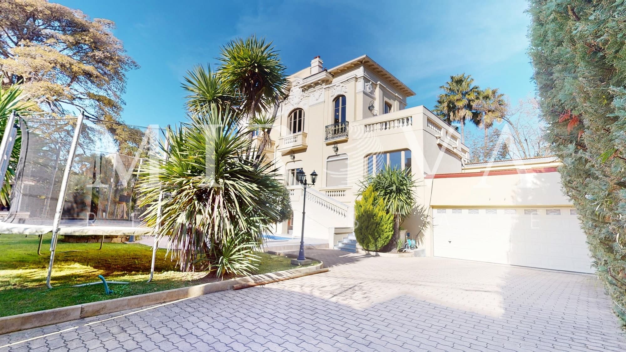 Magnifique villa belle époque de 433m² à Cimiez